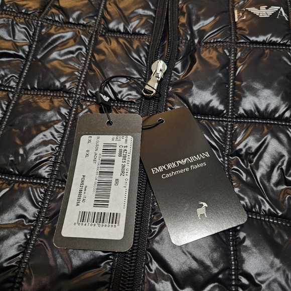 Emporio Armani Black Quilted Women's Jacket - Picture 8 of 13
